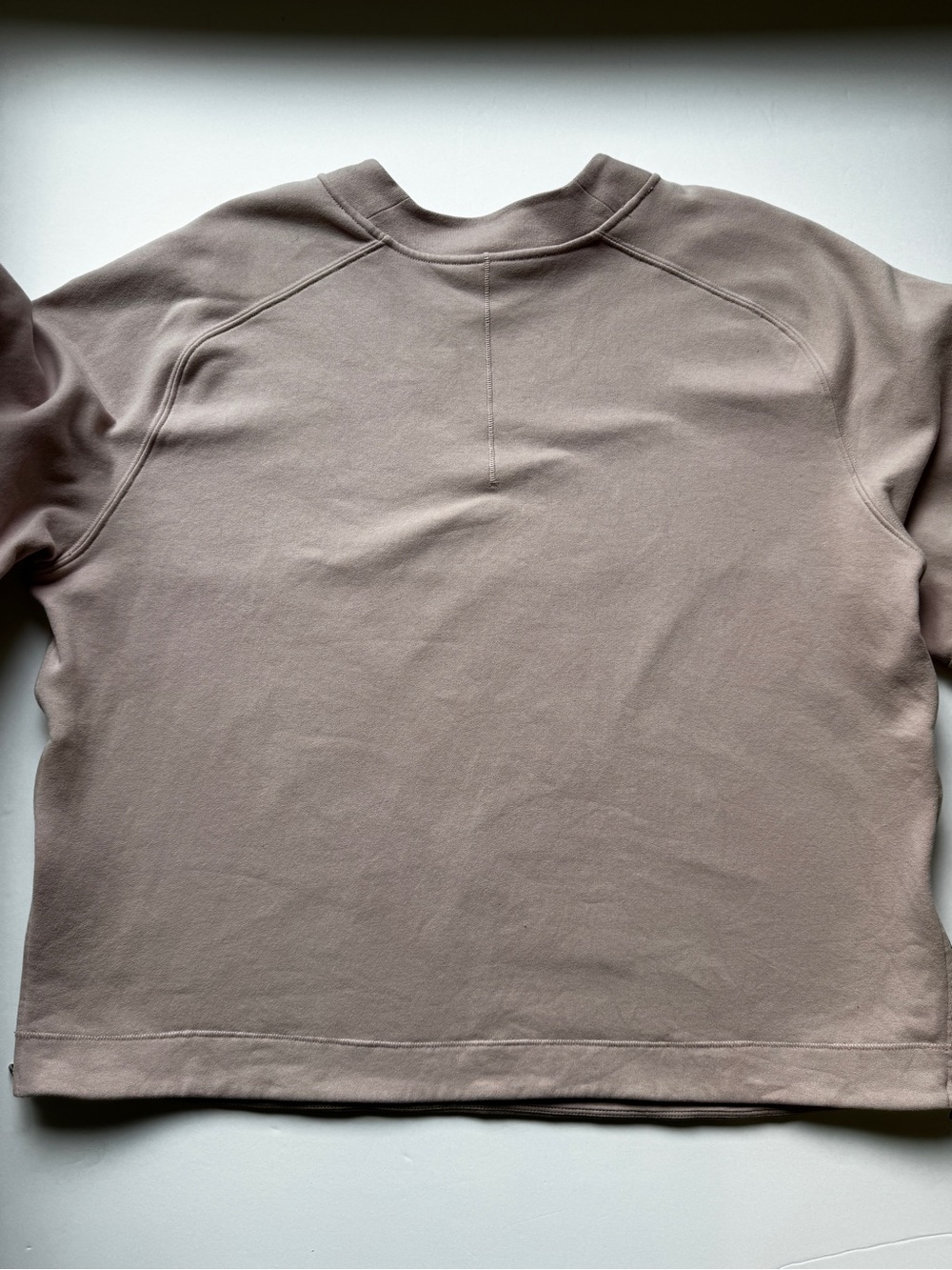 Lululemon Loungeful Relaxed-Fit Crewneck Sweatshirt Mink Berry Fleece L *Flaw - Picture 12 of 13